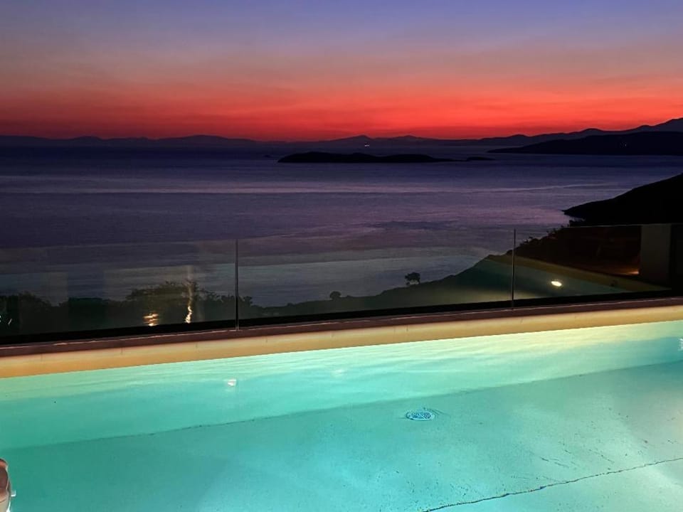 Pool view, Sea view, Sunset