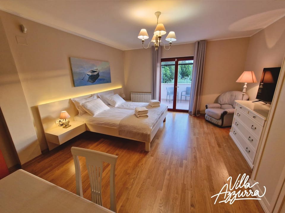 View (from property/room), Photo of the whole room, Bedroom