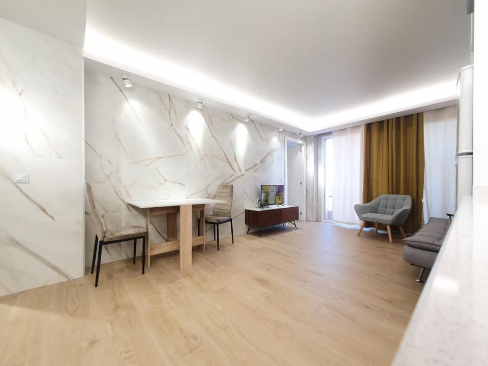 SALOU ,APARTAMENTO CON PISCINA y Wifi Apartment in Salou