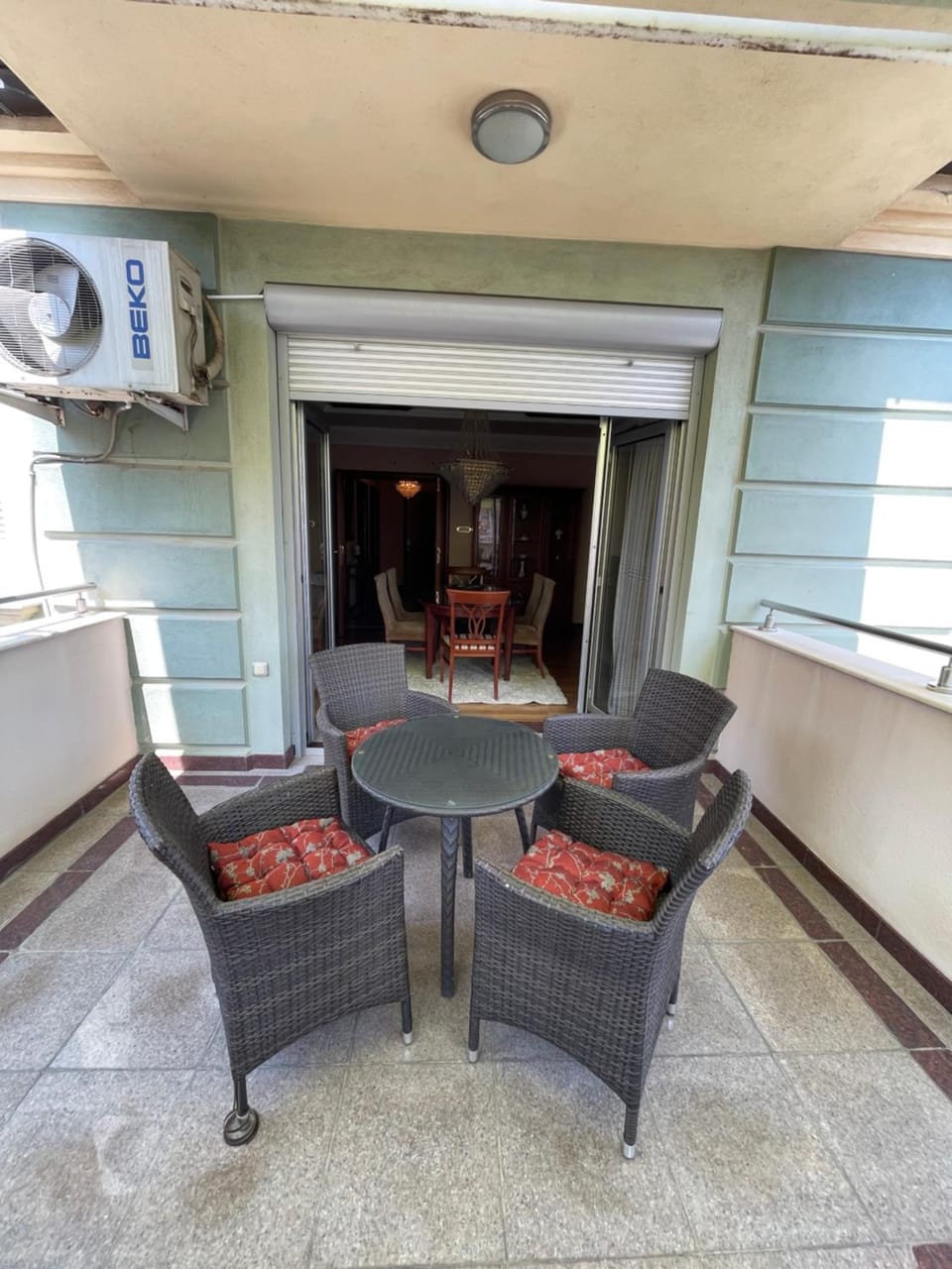 Seating area