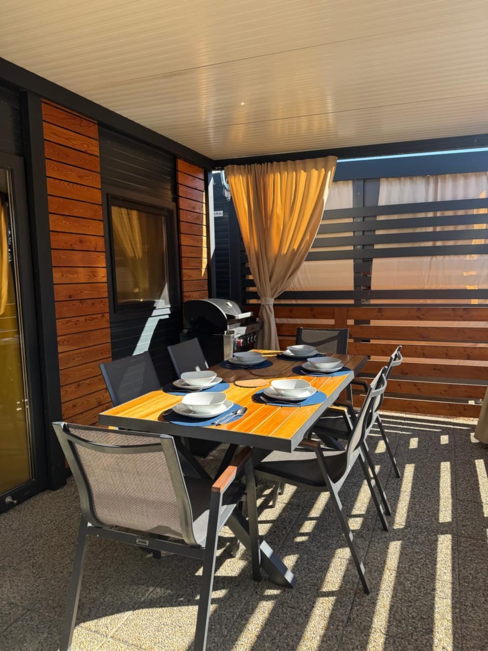Mobile home Privlaka Campground/ 
RV Resort in Zadar County