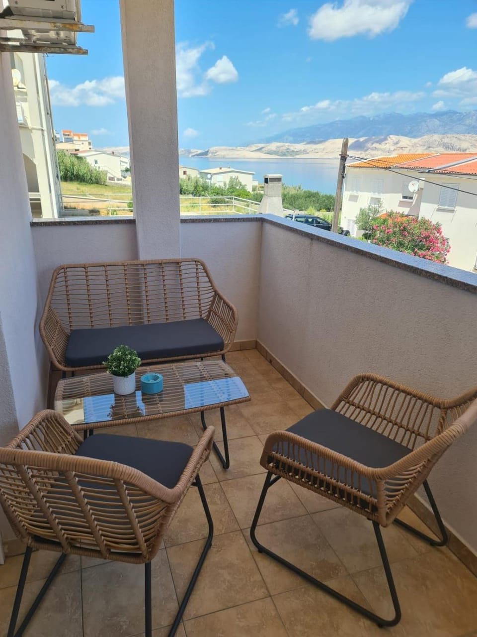 Blue sky apartment by Pag tours Apartment in Zadar County