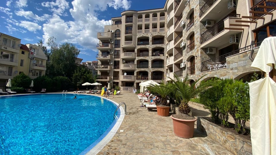 Property building, Pool view, Swimming pool