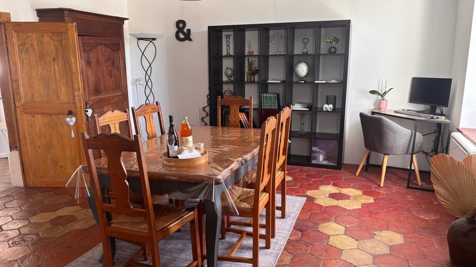 La Parencelle, proche Boulerie Jump, PEC, Circuit House in Pays de la Loire
