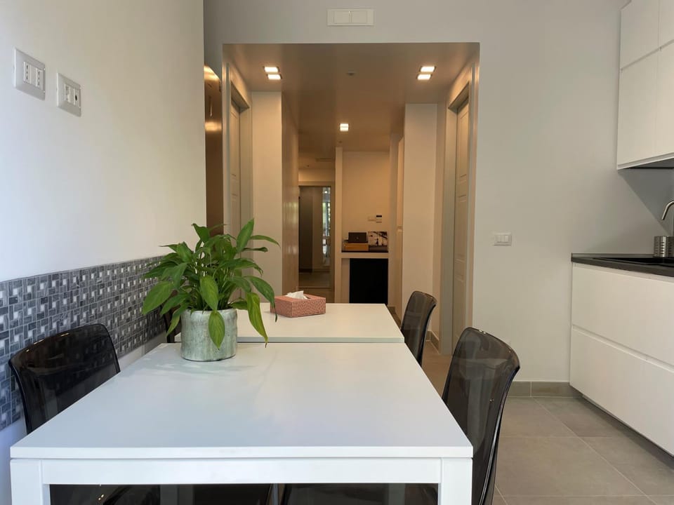 Dining area, Communal kitchen, kitchen