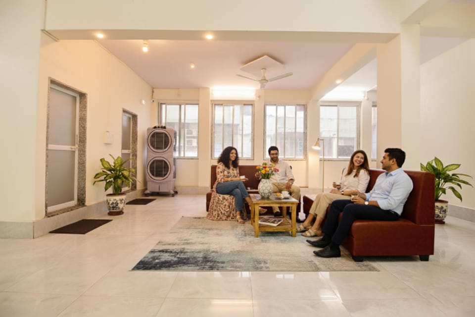 Lobby or reception, Seating area