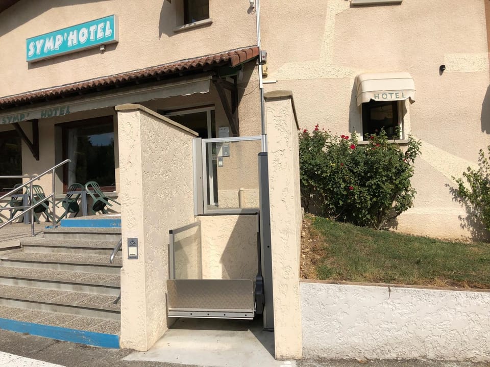 Symp'Hotel Hotel in Auvergne-Rhône-Alpes