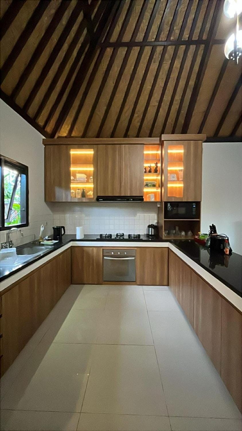 Serene 2 BR Villa Private Pool in Top Diving Area Villa in Karangasem Regency