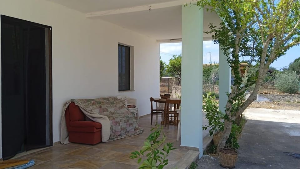 Patio, Garden, Seating area