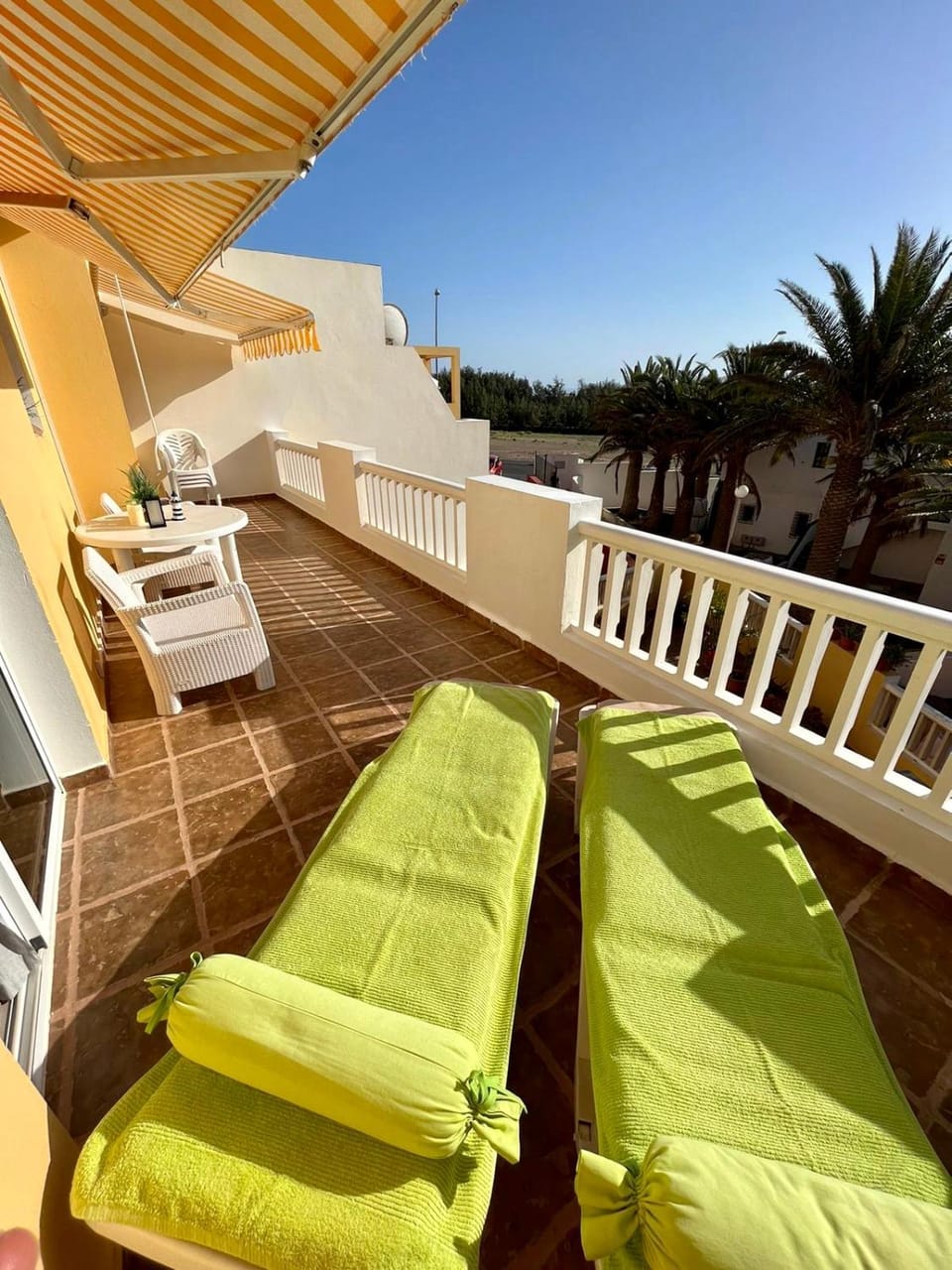 Balcony/Terrace, Dining area, Garden view, sunbed