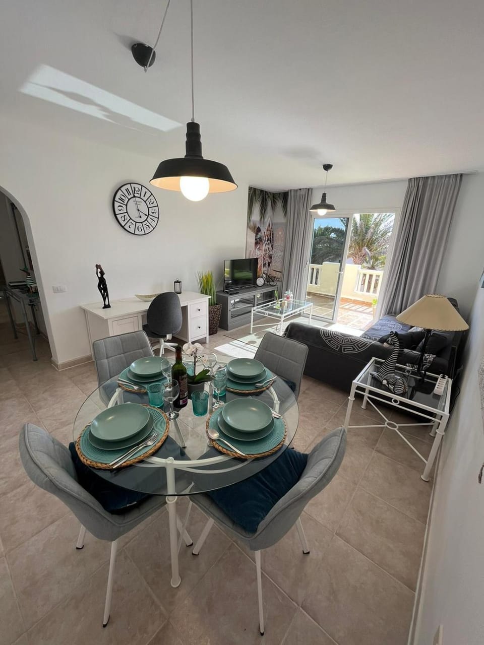 Balcony/Terrace, Living room, Photo of the whole room, Seating area, Dining area