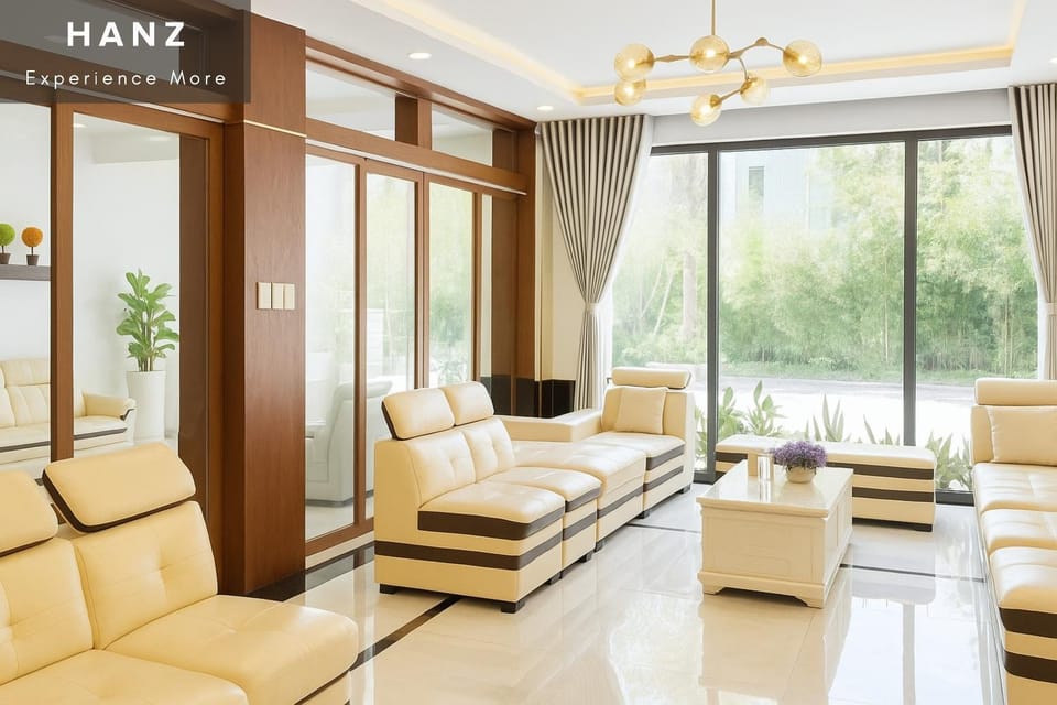 Living room, Seating area