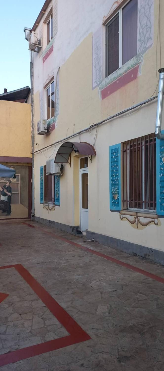 BONJOUR HOUSE Bed and Breakfast in Yerevan