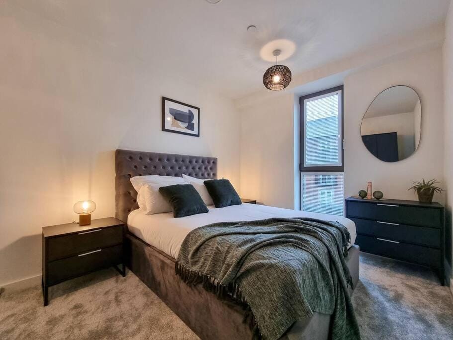 Bed, Bedroom