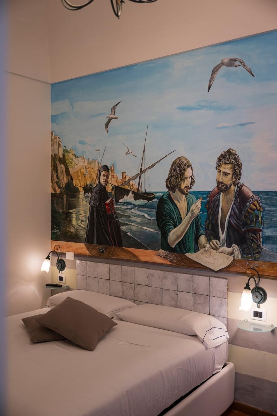 Bed, Decorative detail