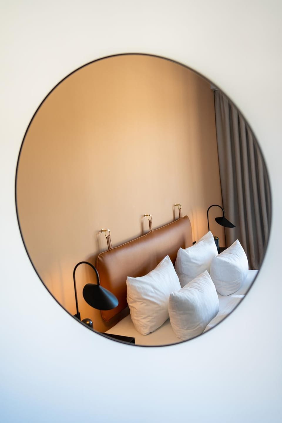 Toilet, Coffee/tea facilities, Decorative detail, Inner courtyard view