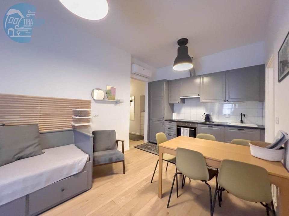 Imbriani 4S Tirabora Short Rent Apartment in Trieste