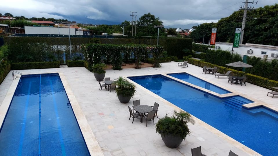 Pool view, Swimming pool