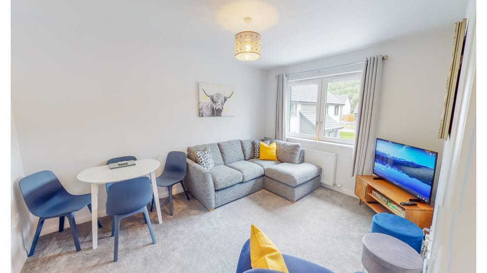 Communal lounge/ TV room, Living room