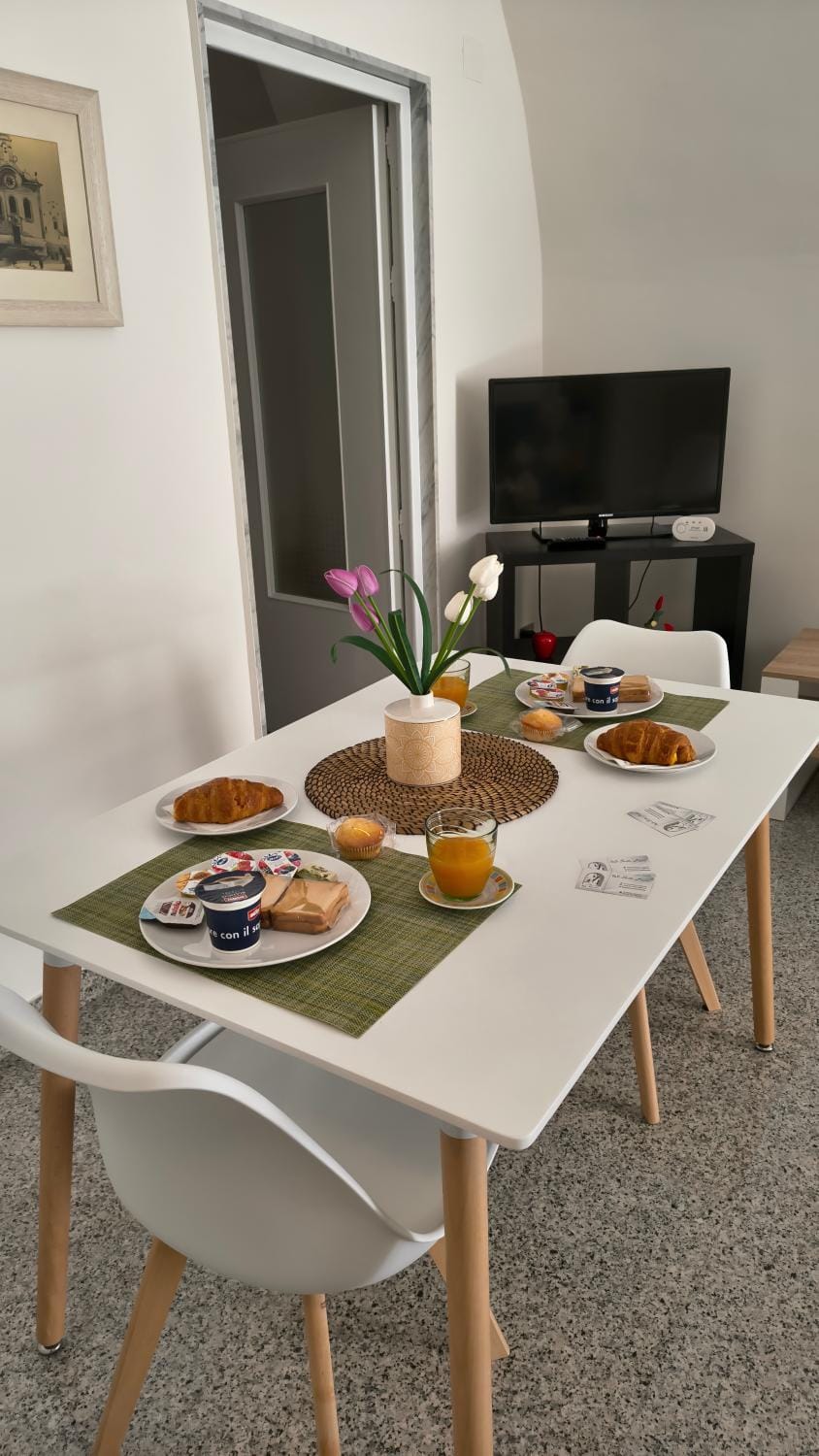Food and drinks