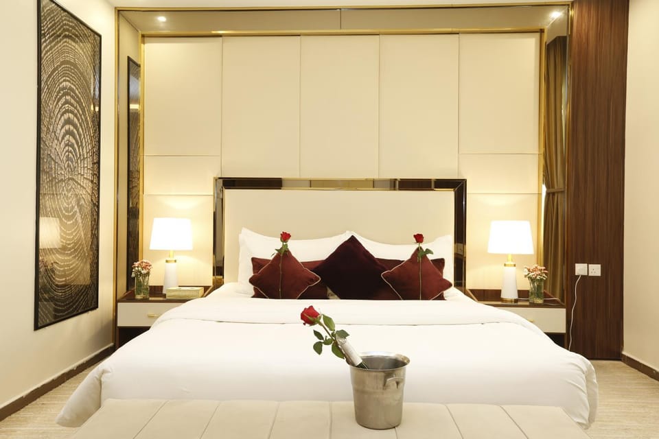 شقق نايت وايت مون للشقق المخدومة Apartment in Saudi Arabia