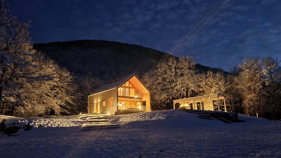 Property building, Winter