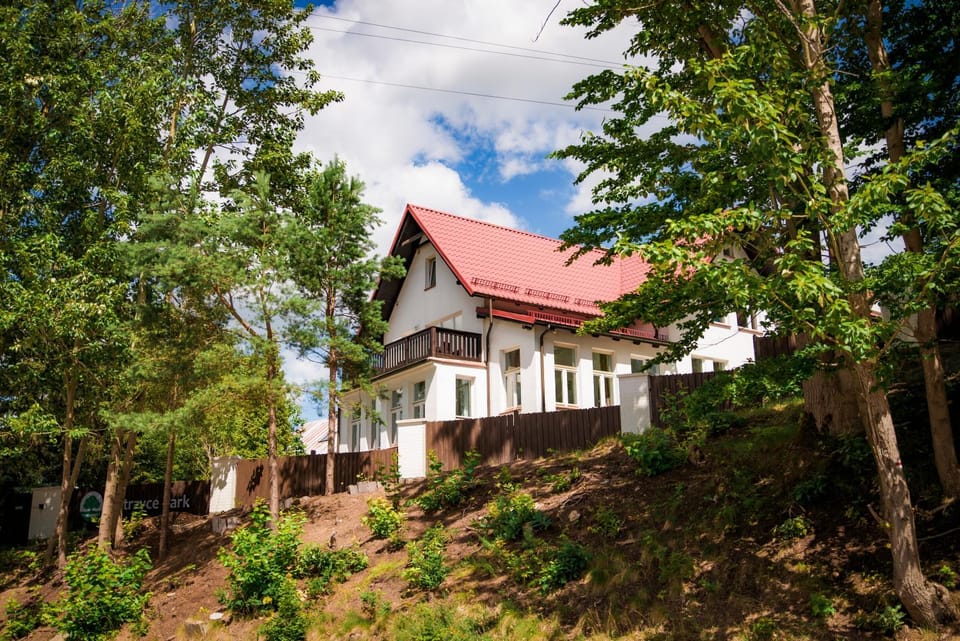 Property building, Garden
