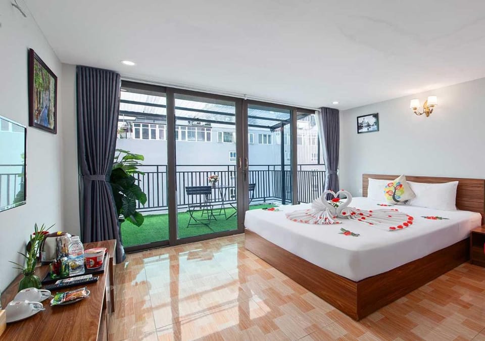 Balcony/Terrace, Photo of the whole room, Bedroom