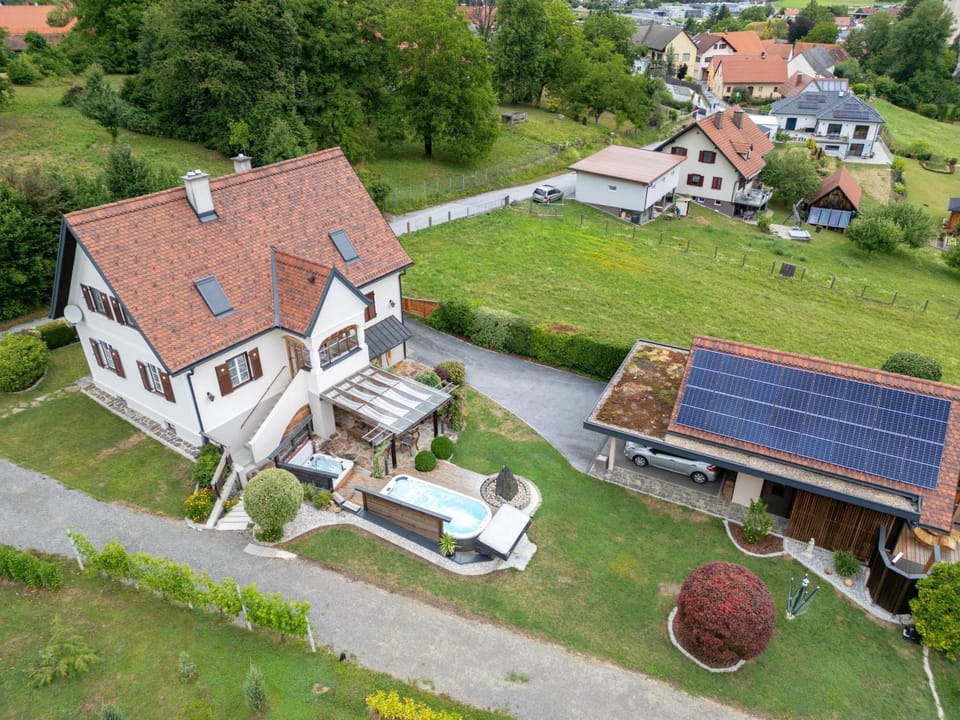 Property building, Natural landscape, Bird's eye view, Garden