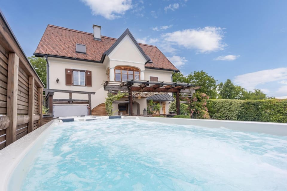 Property building, Pool view, Swimming pool