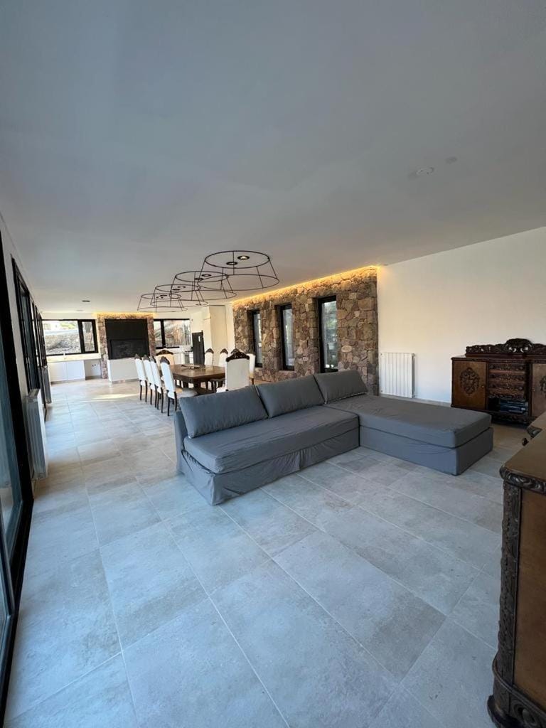 Living room, Seating area, Dinner