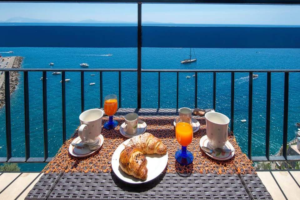 Day, Natural landscape, View (from property/room), Balcony/Terrace, Sea view