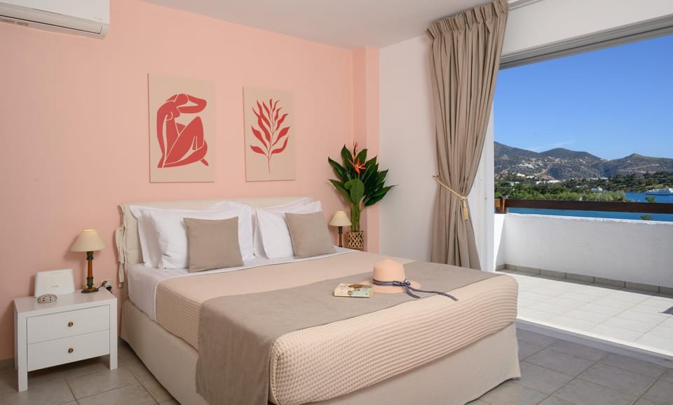 Bedroom, Sea view, air conditioner