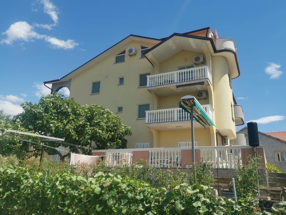 Apartmani Ruža Apartment in Šibenik-Knin County, Croatia