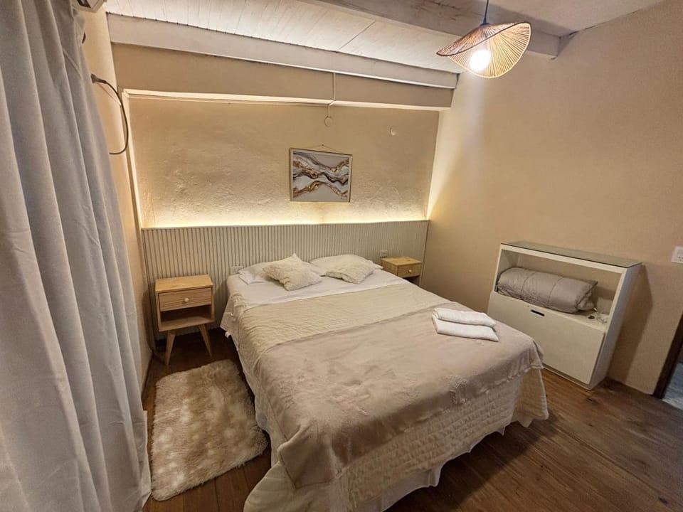Bed, Photo of the whole room, Bedroom, towels, air conditioner