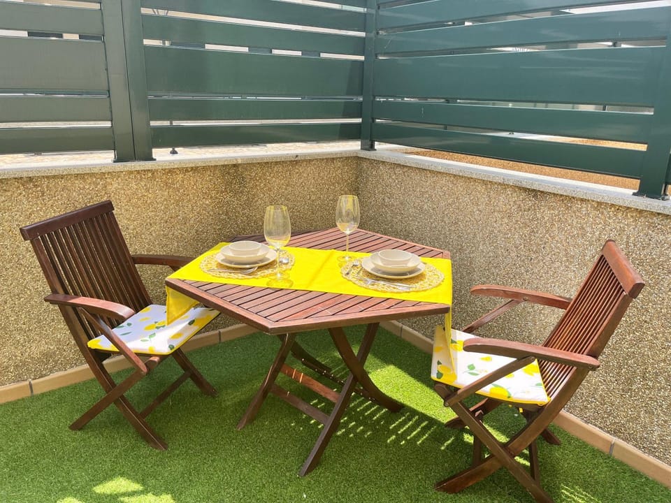 Apartamento con terraza y acceso a la playa Apartment in Galicia