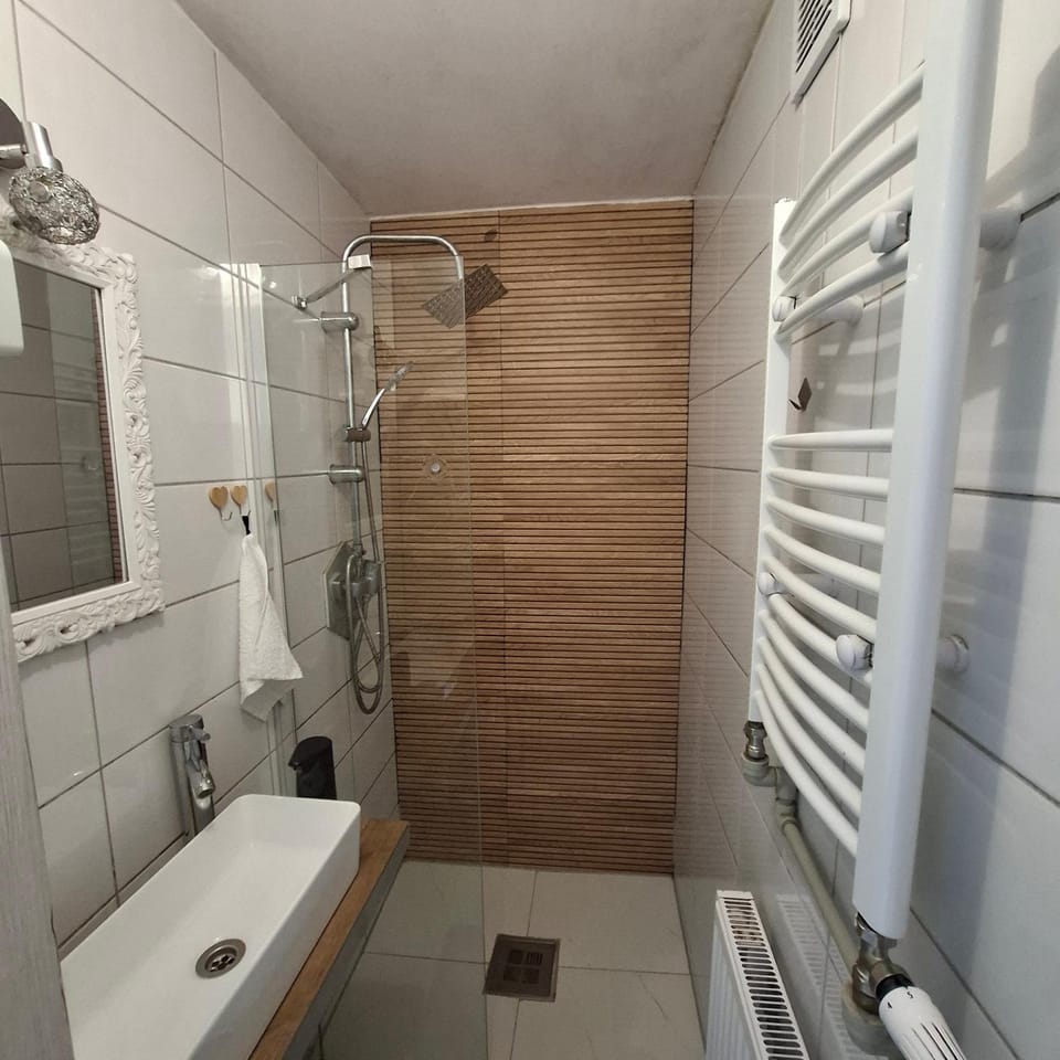 Apartament Lotos Apartment in Lesser Poland Voivodeship