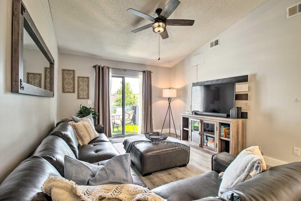 Hinesville Condo: Grill, 4 Mi to Fort Stewart House in Hinesville