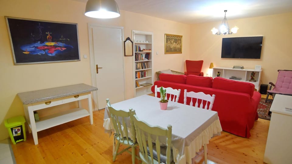 Central & Vintage Apartment Sinj Apartment in Split-Dalmatia County