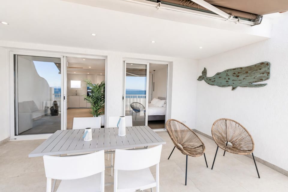 Balcony/Terrace, Balcony/Terrace, Sea view