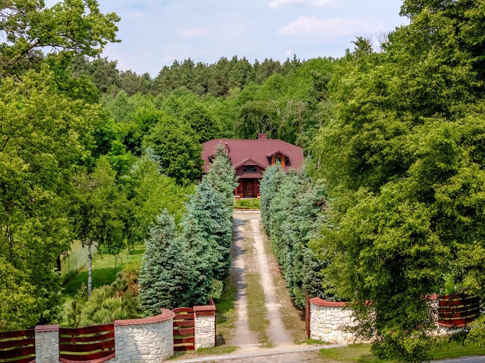 Sielski Dworek House in Masovian Voivodeship
