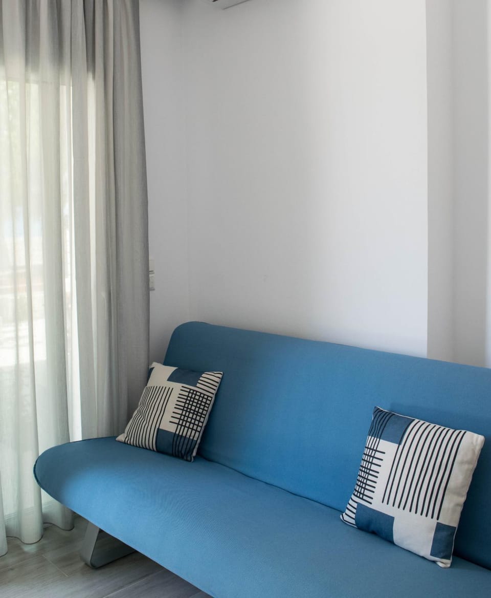 Blue Side Studios Apartment in Magnesia Prefecture, Greece