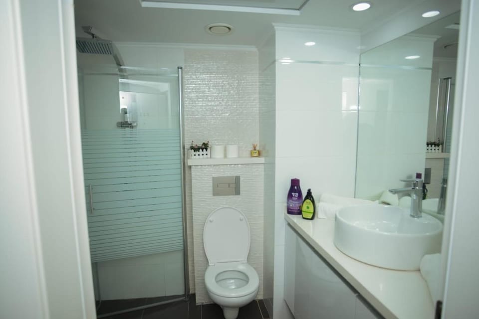 Shower, Bathroom