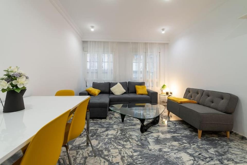 Exclusivo Piso Granada, PARKING PRIVADO OPCIONAL Apartment in Granada