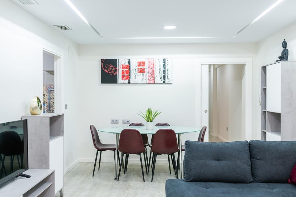 TV and multimedia, Living room, Dining area