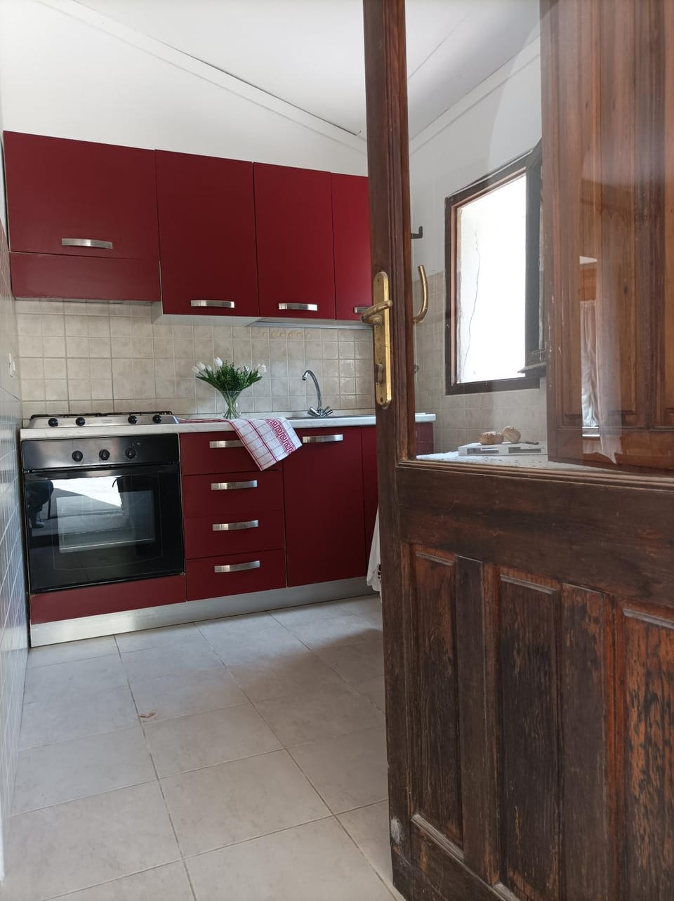 Kitchen or kitchenette, kitchen, kitchen