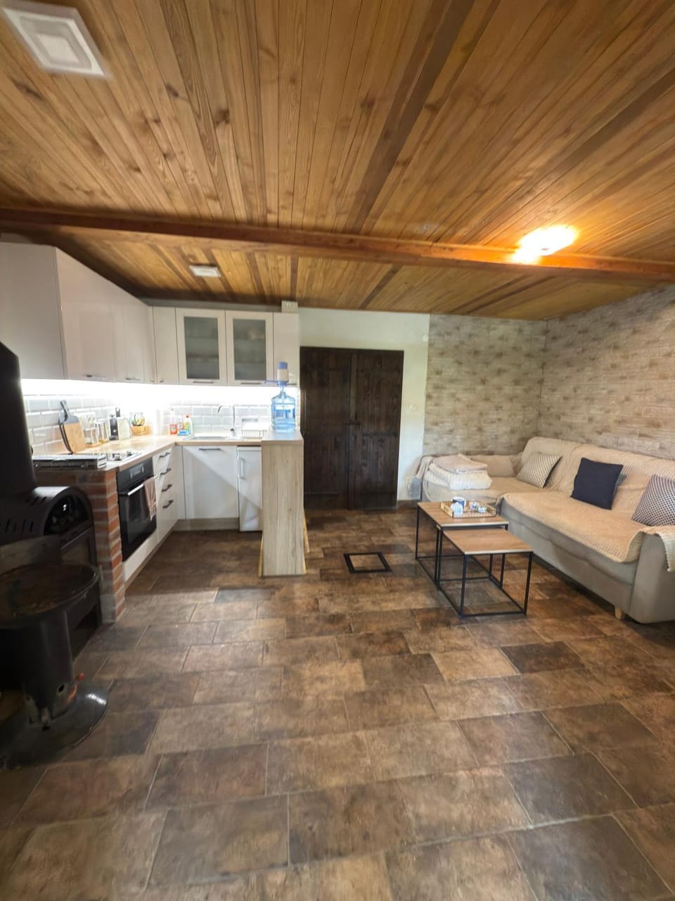 Kitchen or kitchenette, Living room, Seating area