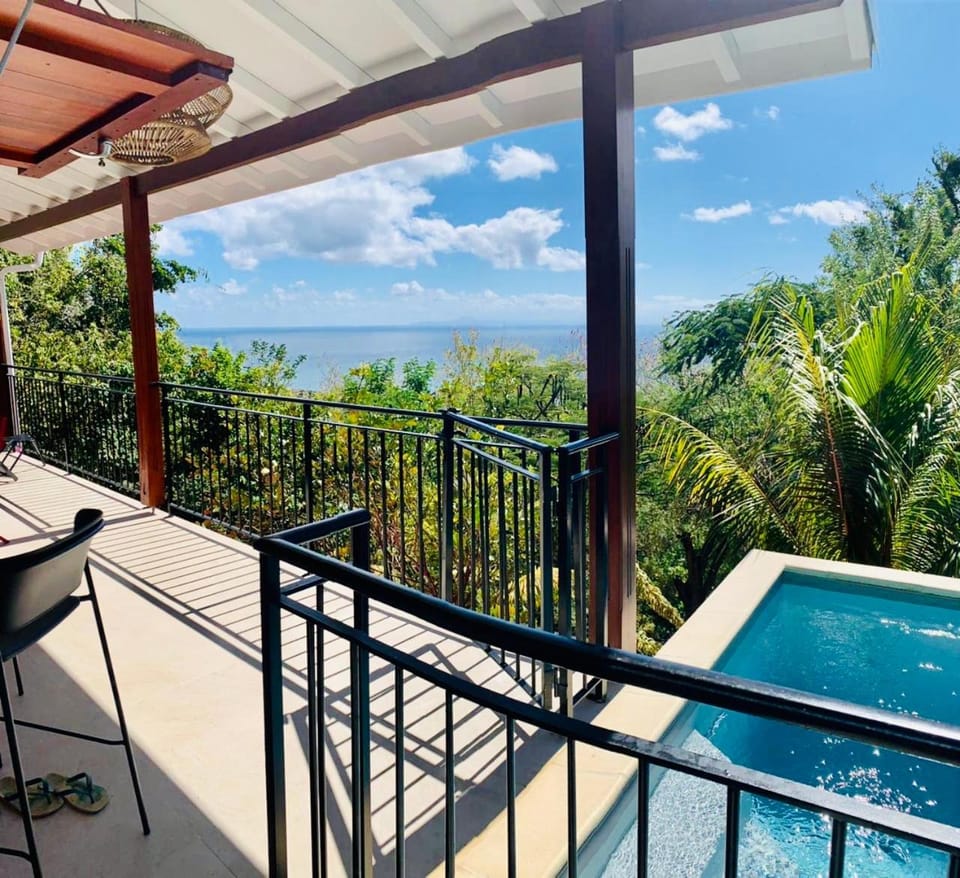 Balcony/Terrace, Pool view, Sea view