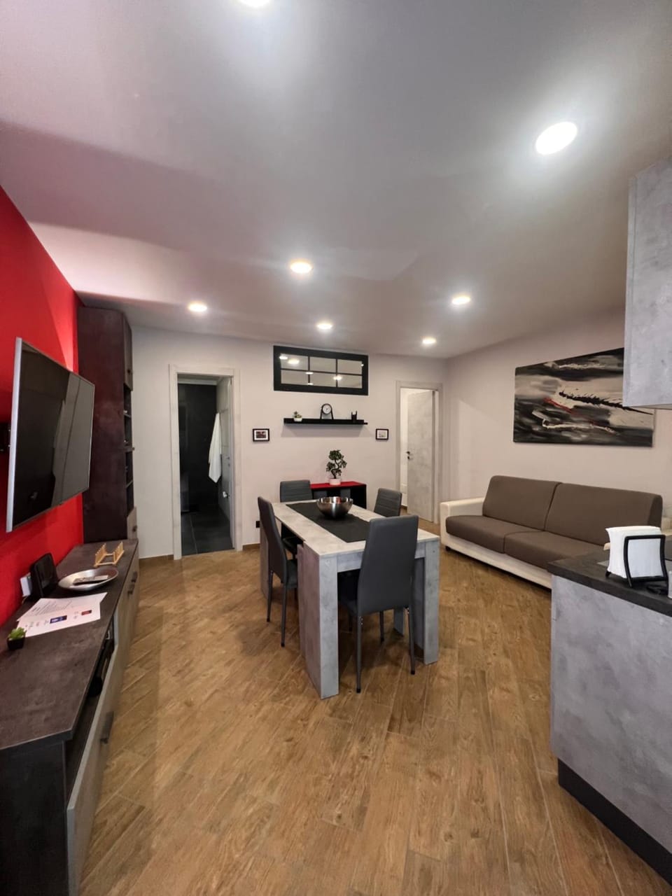 DoReMi Napoli Centro Apartment in Naples