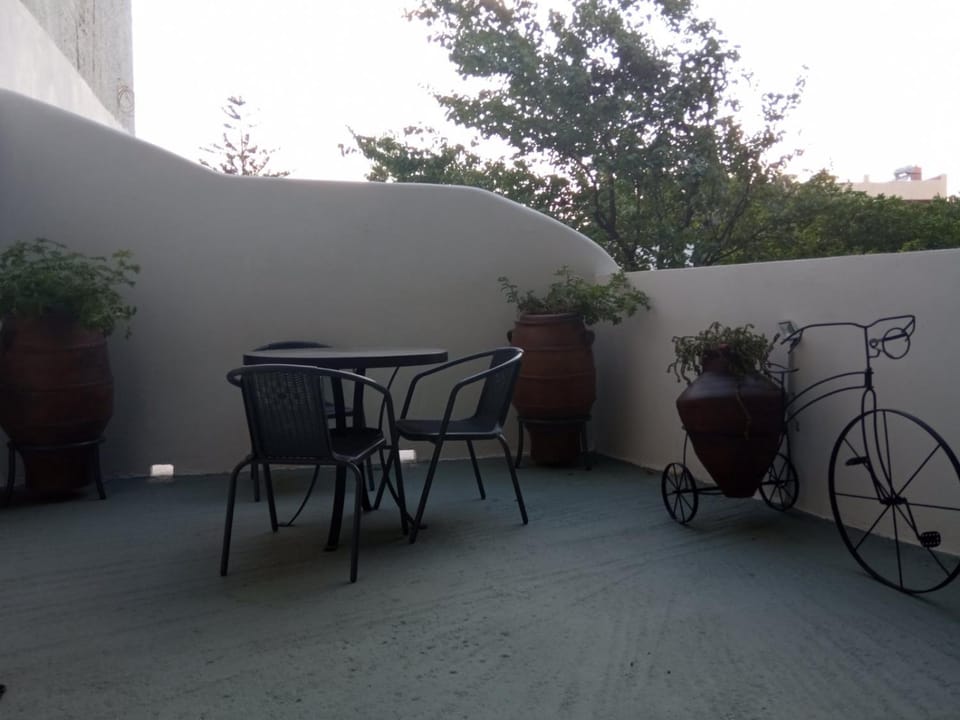 Inner courtyard view